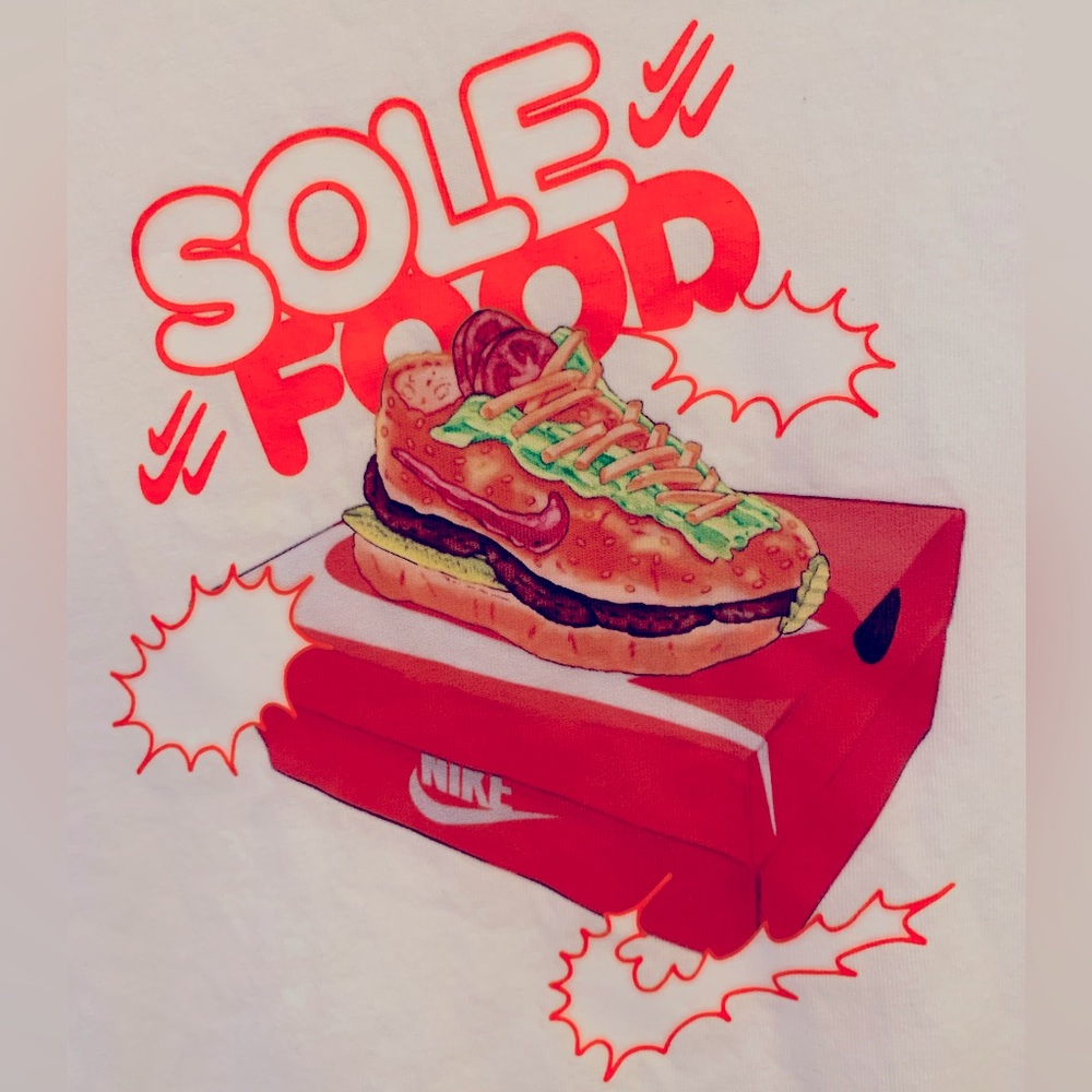 Nike T-shirt